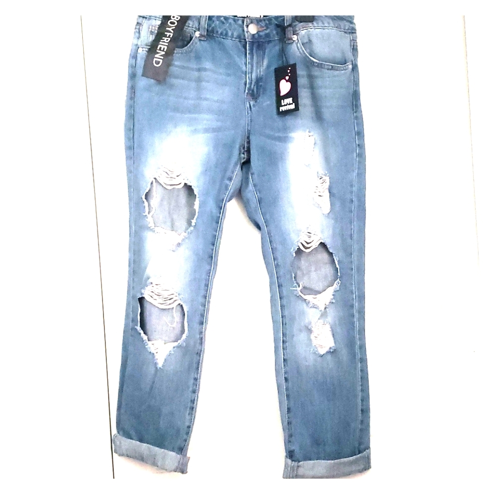 Love Revival distressed crop jeans boyfriend cut
